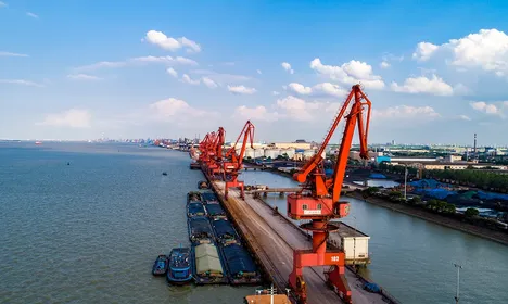 Jiangsu Zhangjiagang Huada Port